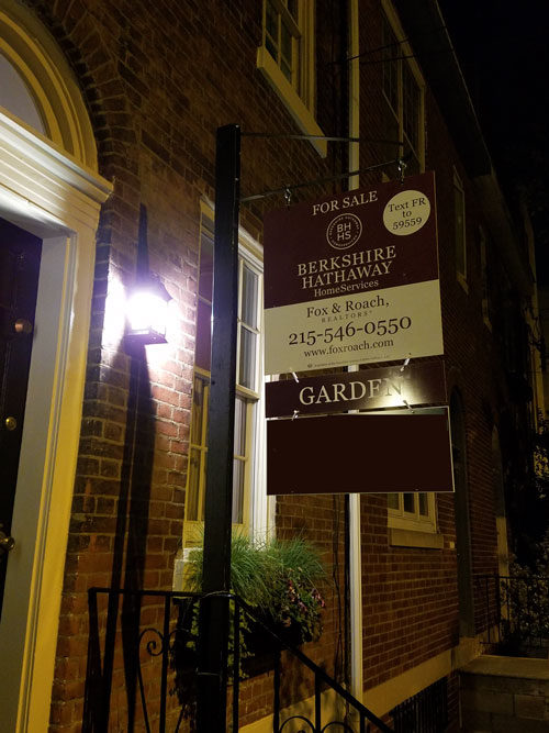 full real estate sign w garden2